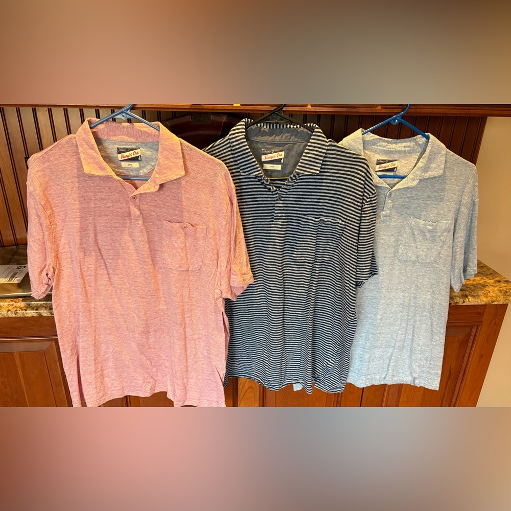 johnnie-O Men's “Hangin’ Out” Polo Shirts (3) in pink, Navy, & Light Gray. Large